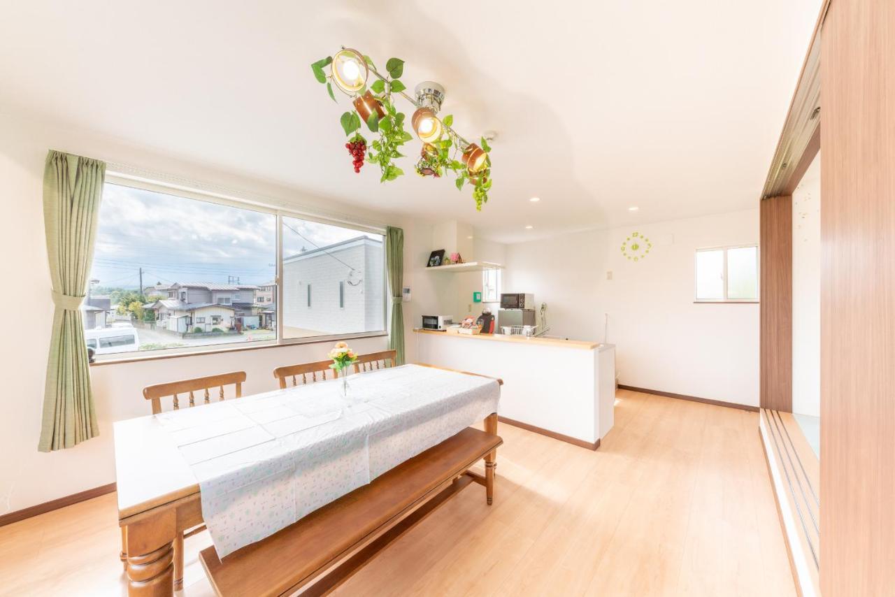 Private House Clover Fujikawaguchiko Εξωτερικό φωτογραφία